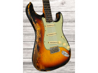 Fender Custom Shop Limited Edition 61 Stratocaster Super Heavy Relic 3TSB Fender Custom Shop Limited Edition 61 Stratocaster Super Heavy Relic 3TSB